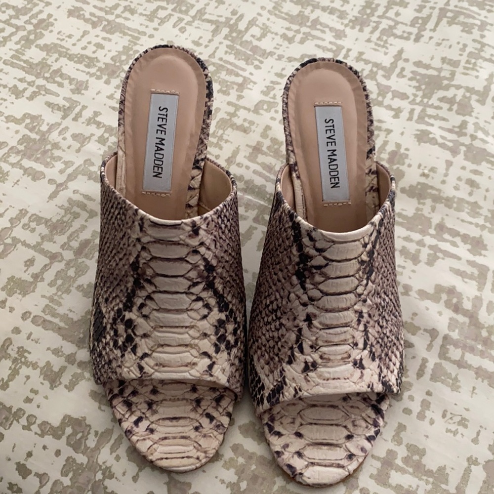 Steve Madden snake print block heel - Picture 1 of 4